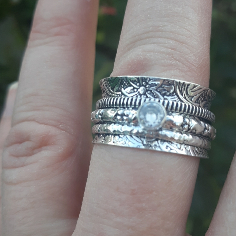 New White Topaz 925 Silver Spinner Ring.